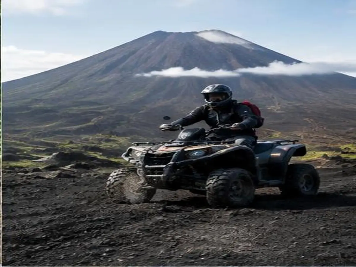 Volcano trails
